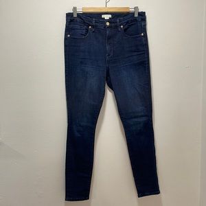 Good American Dark Wash Skinny Jeans